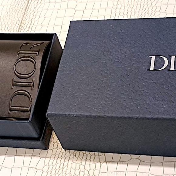 Newest Design Hi-End DIOR LEATHER Glass Case with Cloth (Large) - Picture 4 of 12